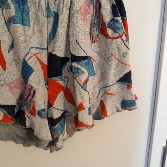 VITAMIN A geometric design mini shorts - Picture 4 of 5